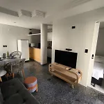 Ap 1 Quarto Prox A Feirinha, Mercados E Beira Mar